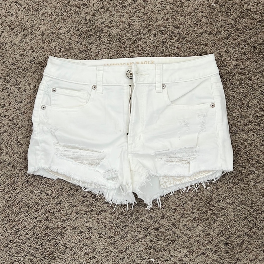 American eagle stretch size 6 white denim shorts